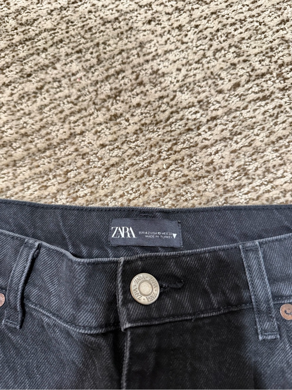 Zara Black Wide-Leg Jeans - Picture 2 of 2
